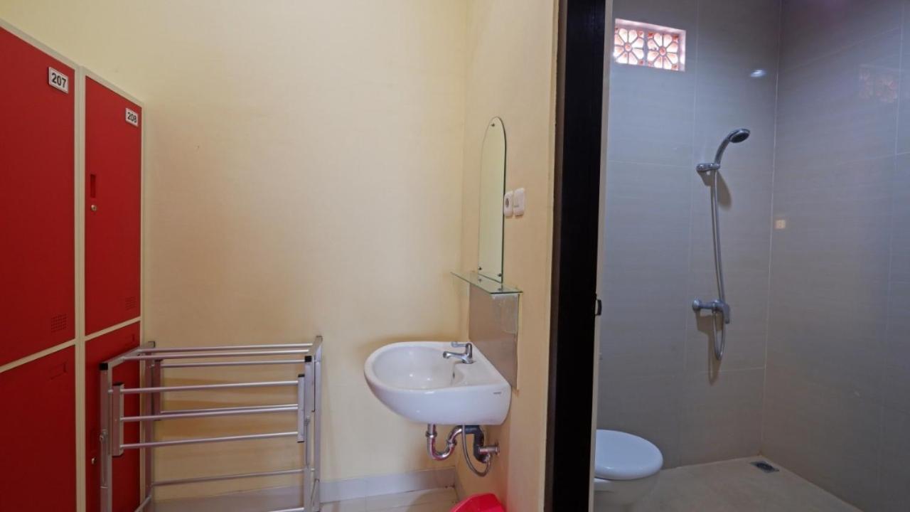 V Canggu Dormitory المظهر الخارجي الصورة