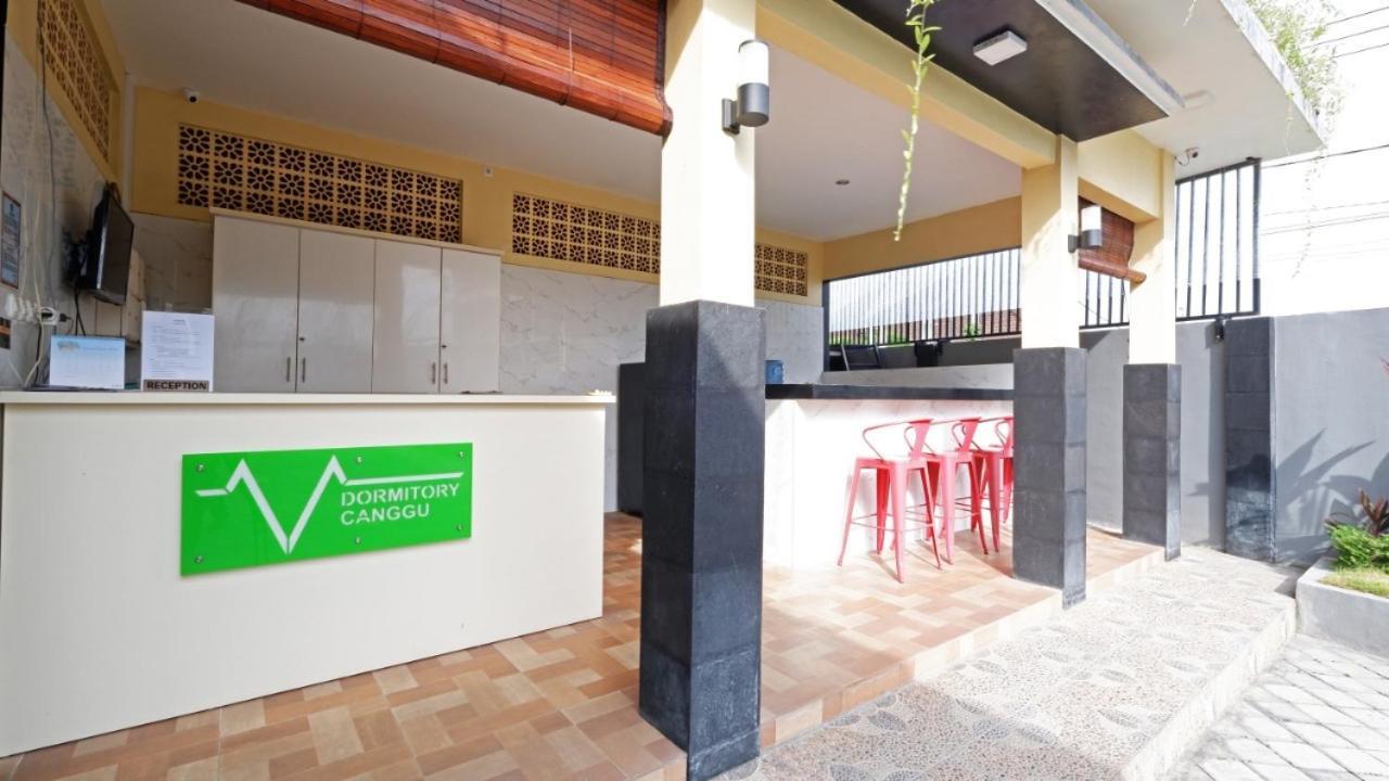 V Canggu Dormitory المظهر الخارجي الصورة